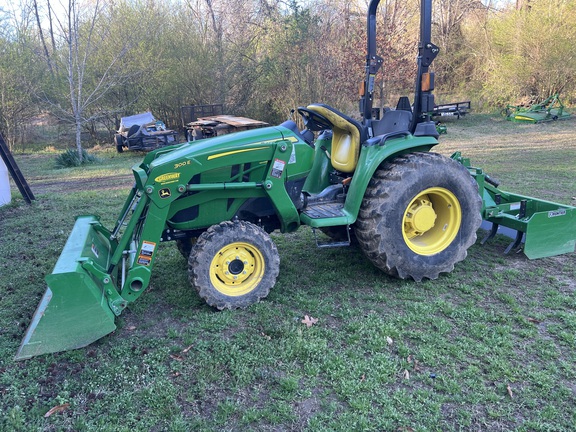 2022 John Deere 3032E