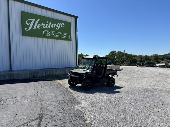 2022 John Deere XUV 835M