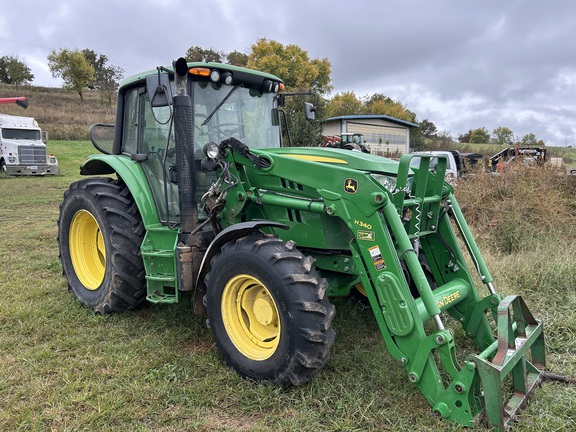 2015 John Deere 6115M