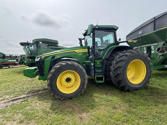 2024 John Deere 8R 370