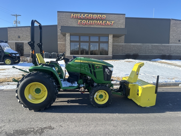 2018 John Deere 3046R