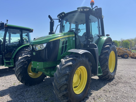 2021 John Deere 6110M