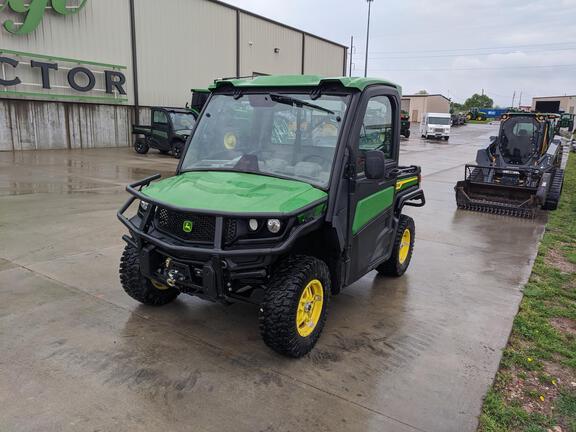 2023 John Deere XUV 835R
