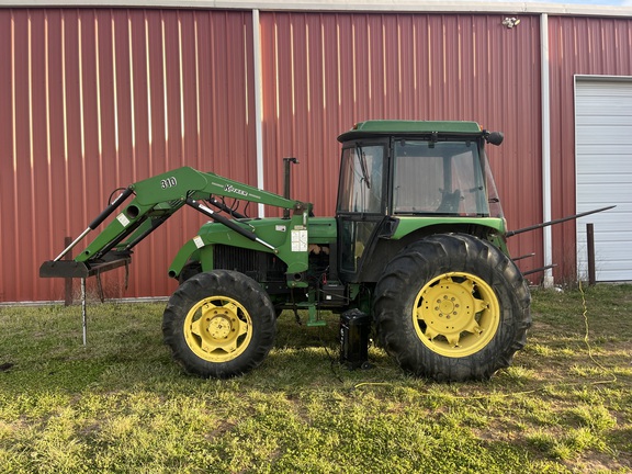 1990 John Deere 2755