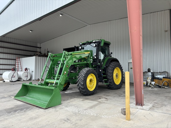 2021 John Deere 7R 230