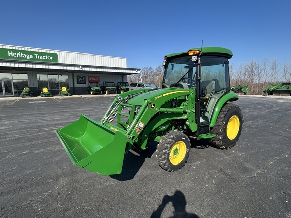 2025 John Deere 3033R