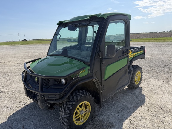 2023 John Deere XUV 835R