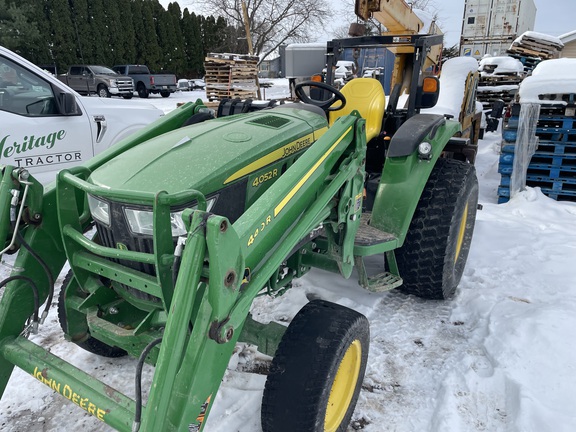 2023 John Deere 4052R