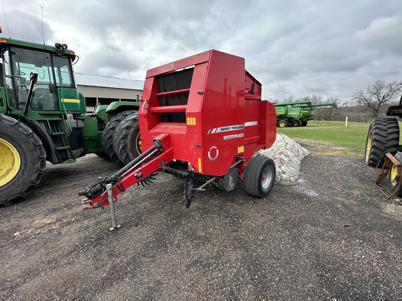 2015 Massey Ferguson HESSTON 1745