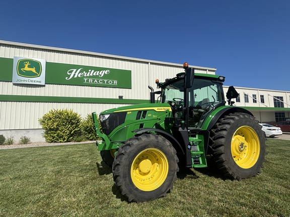 2025 John Deere 6R 145