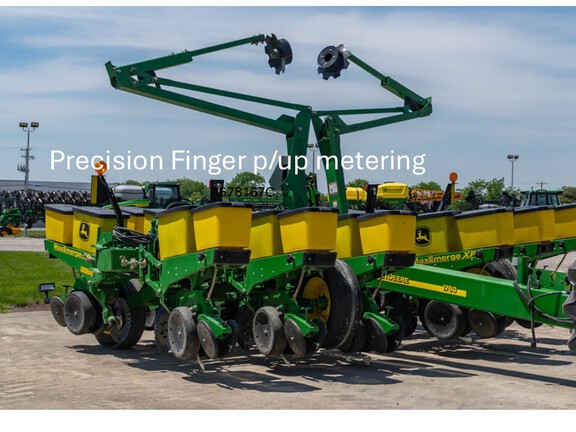 2012 John Deere 1760