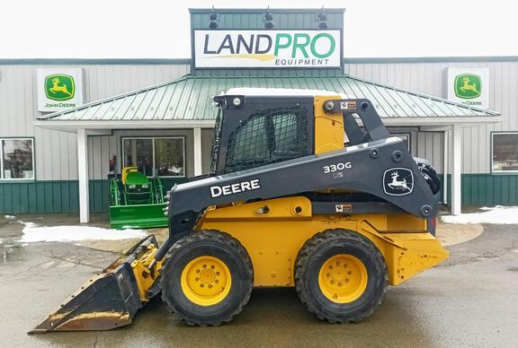 2021 John Deere 330G