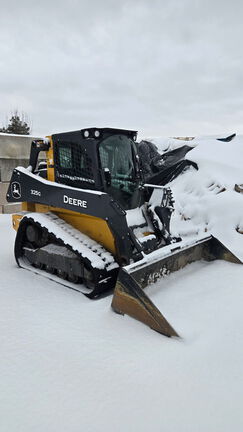 2024 John Deere 325G