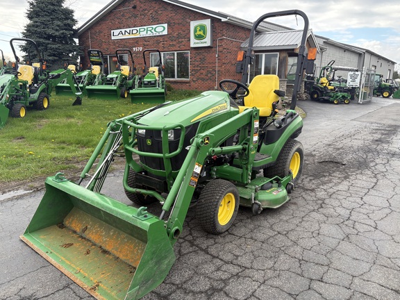 2016 John Deere 1025R