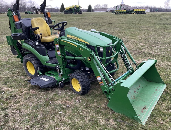 2019 John Deere 1025R