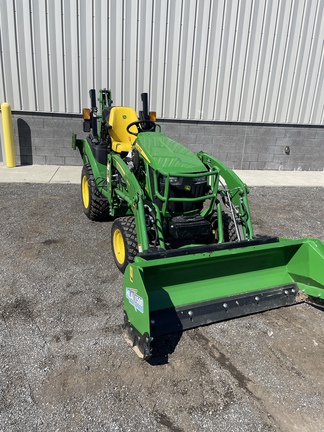 2023 John Deere 2025R