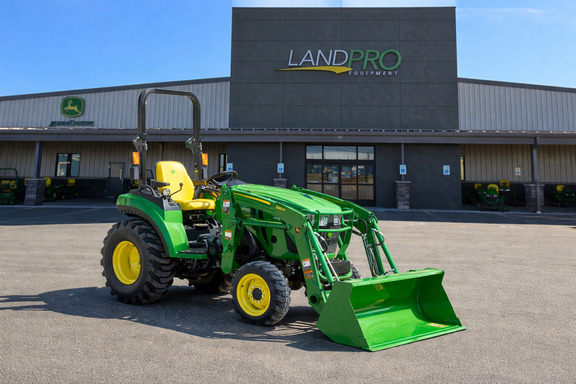 2026 John Deere 2032R