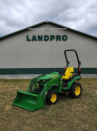2026 John Deere 1025R