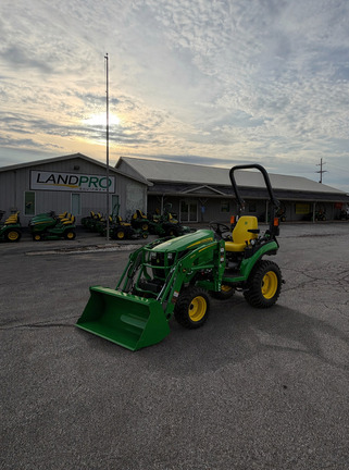2026 John Deere 2025R