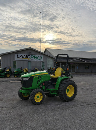 2026 John Deere 3046R