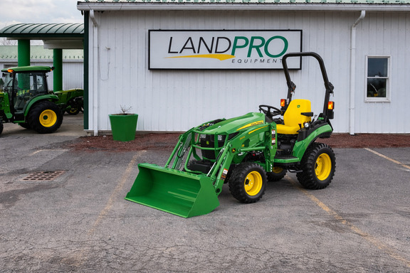 2026 John Deere 2025R