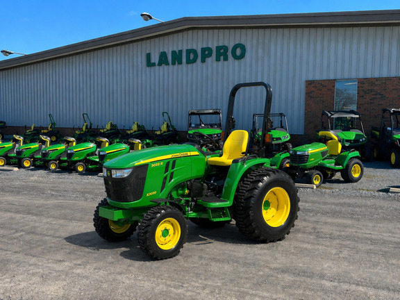 2026 John Deere 3033R