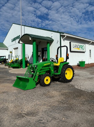 2026 John Deere 3032E