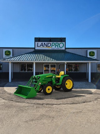 2026 John Deere 3032E
