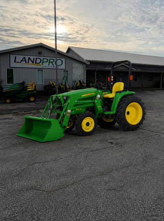 2026 John Deere 3032E