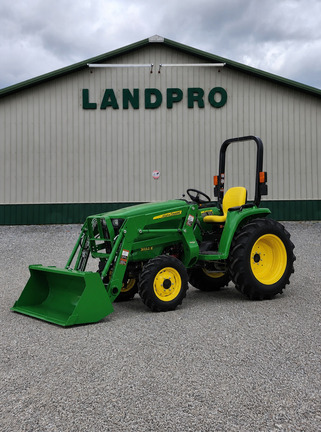 2026 John Deere 3032E