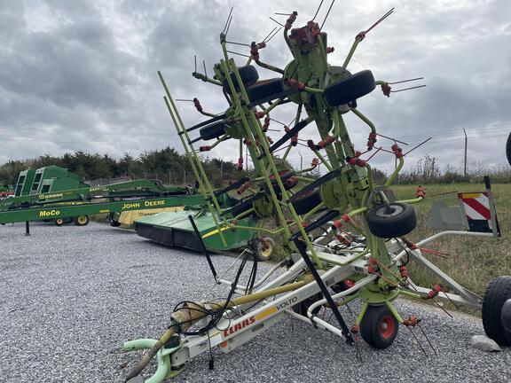 2015 Claas VOLTO 1100T