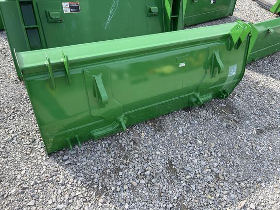 2021 John Deere BKT73