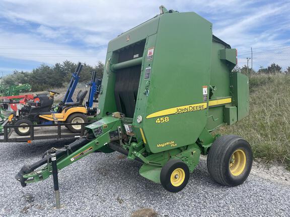 2011 John Deere 458