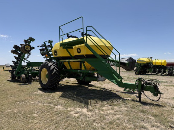 2011 John Deere 1890