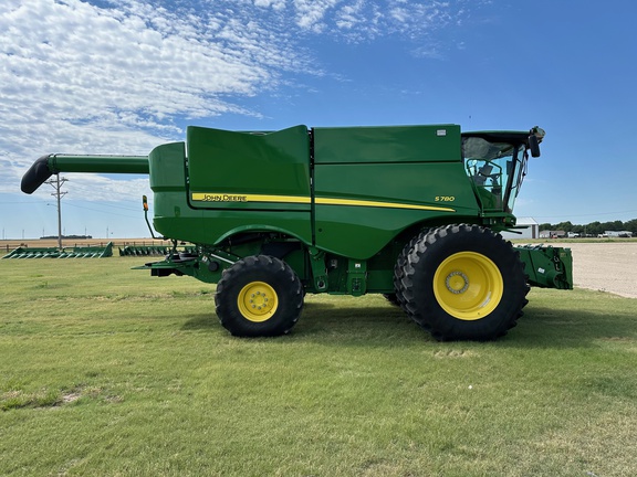 2021 John Deere S780