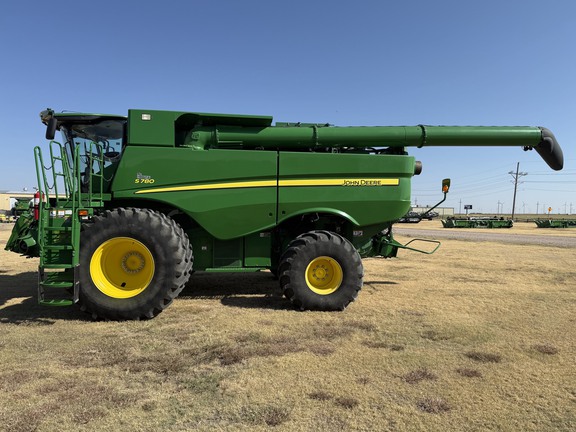 2021 John Deere S780
