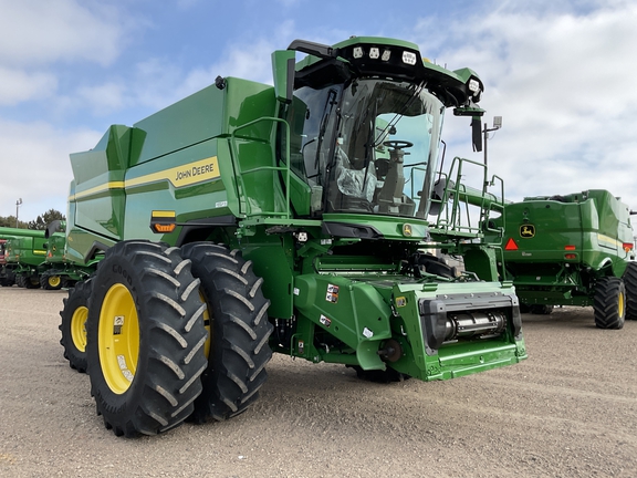 2025 John Deere S7 800