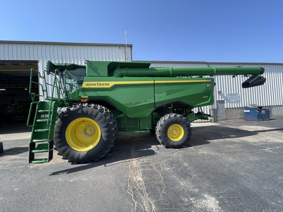 2025 John Deere S7 800