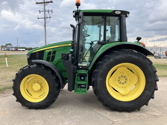 2023 John Deere 6120M