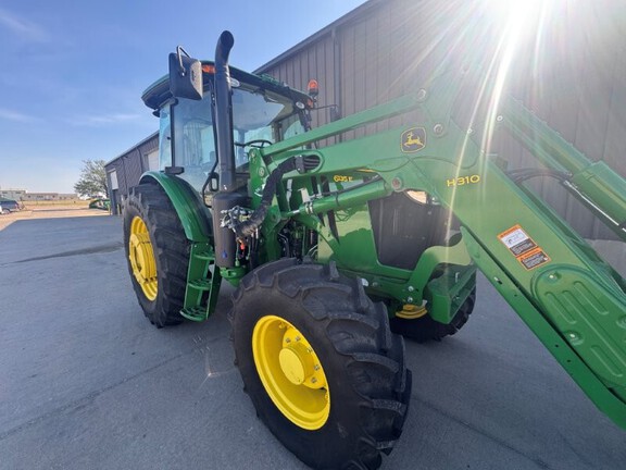 2024 John Deere 6135E
