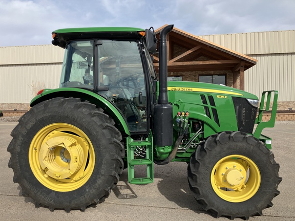 2024 John Deere 6135E