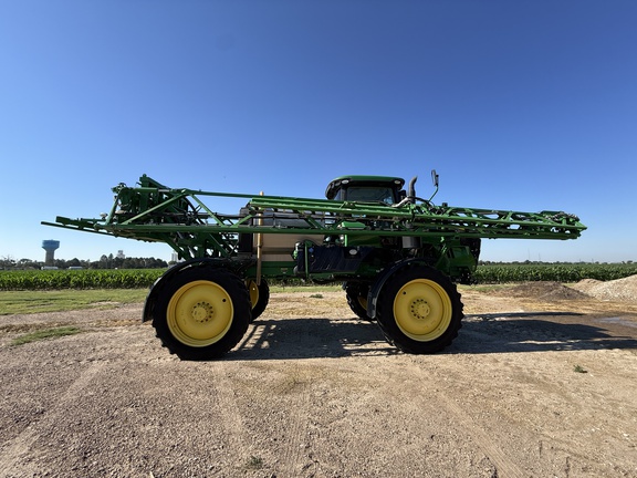 2020 John Deere R4038