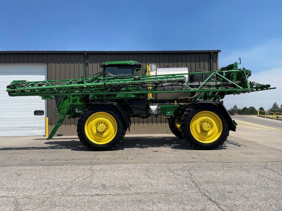 2023 John Deere 616R