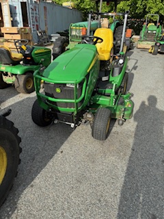 2017 John Deere 1025R