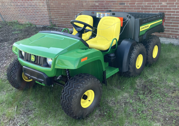 2025 John Deere GATOR TH 6X4