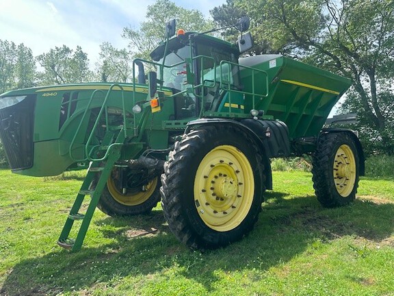 2012 John Deere 4940
