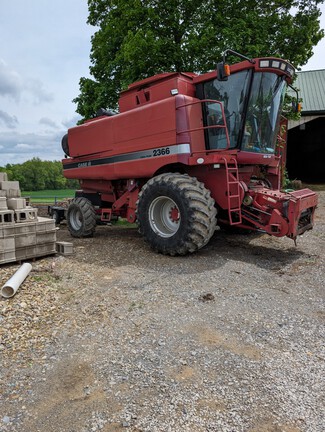 2000 Case IH 2366