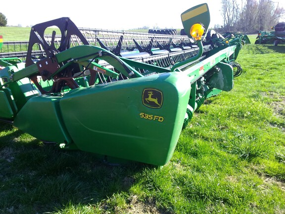 2012 John Deere 635FD