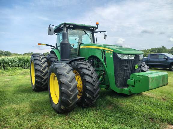 2018 John Deere 8370R