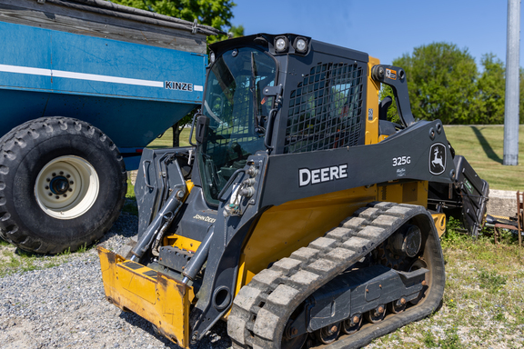 2021 John Deere 325G